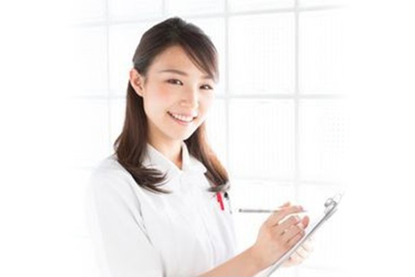 看護師による定期的な健康面談を受けることができます